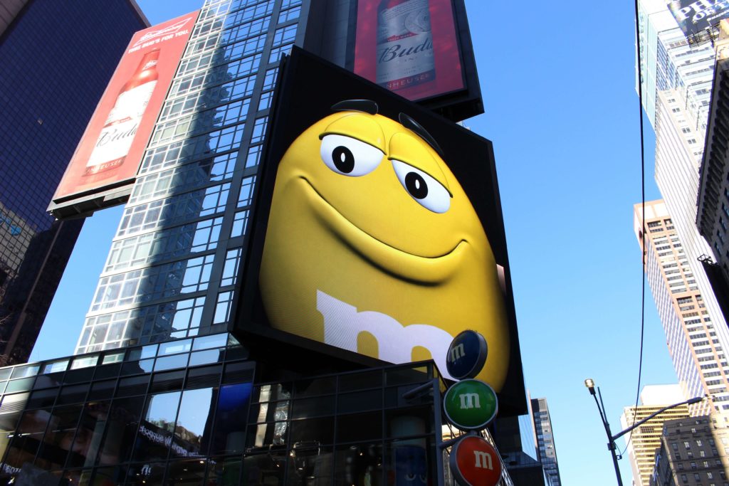 ニューヨークのお土産はタイムズスクエアのm M Sワールドで Cool